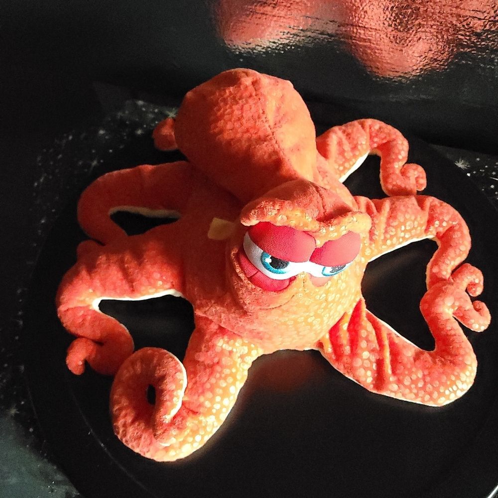 Disney Hank Finding Dory Octopus Plush Doll, 7 inches high, RARE! - Picture 4 of 9